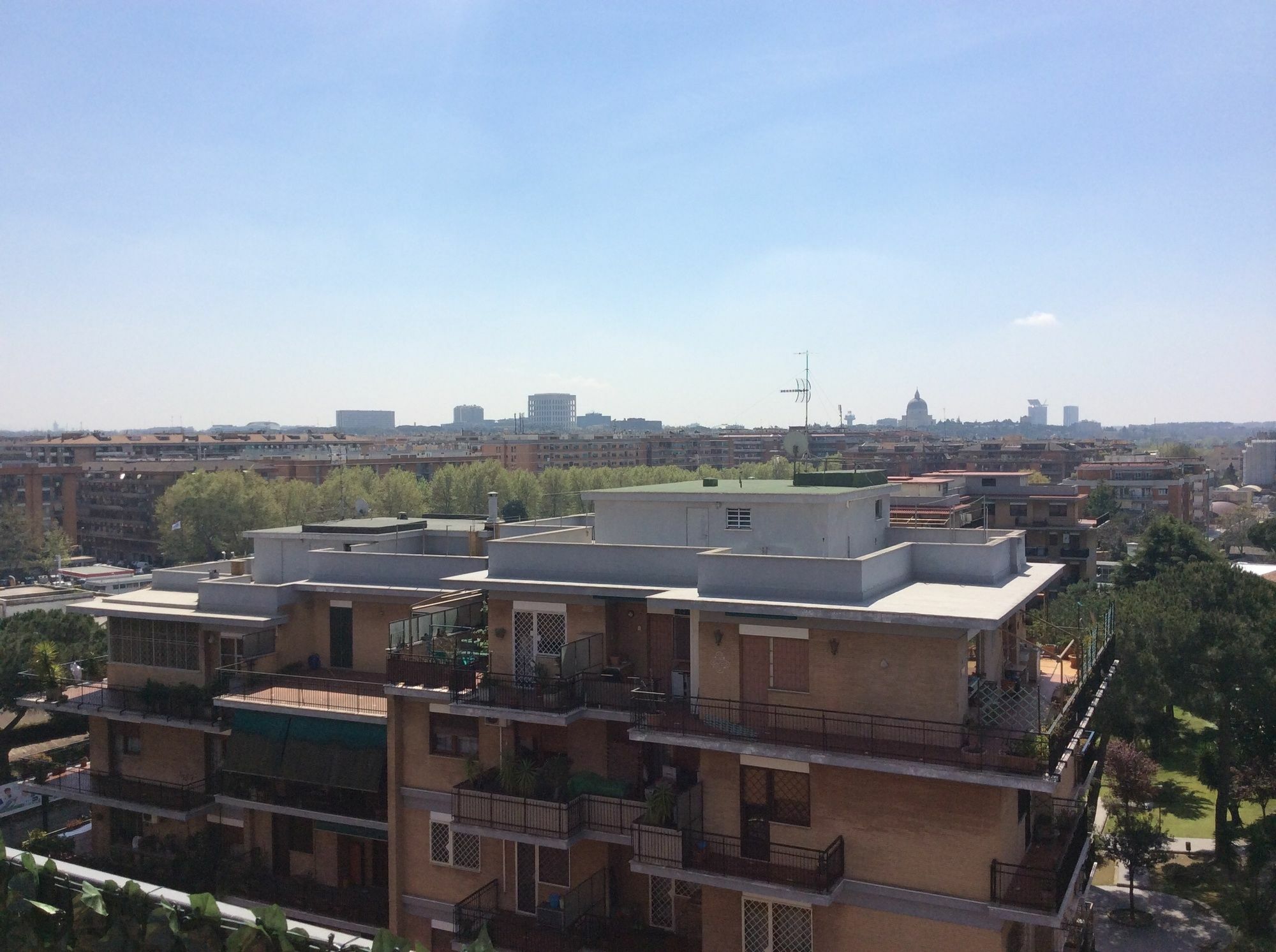 The Sun House Hotel Рим Екстериор снимка