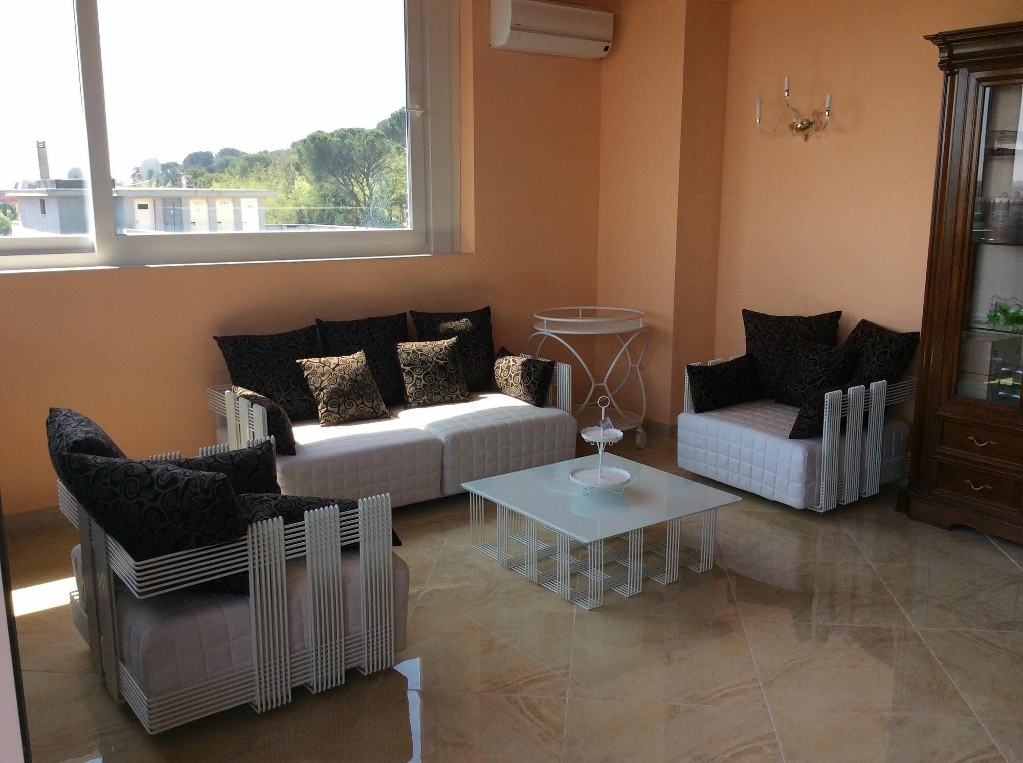 The Sun House Hotel Рим Екстериор снимка