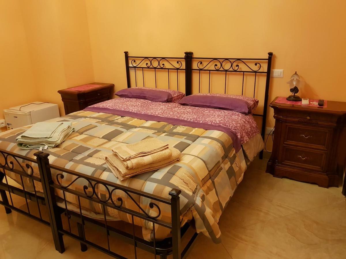 The Sun House Hotel Рим Екстериор снимка