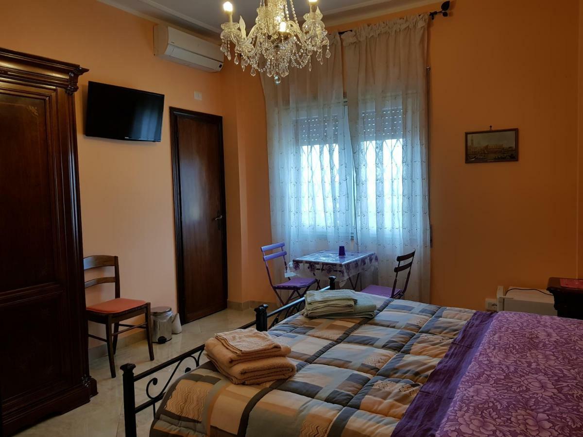 The Sun House Hotel Рим Екстериор снимка
