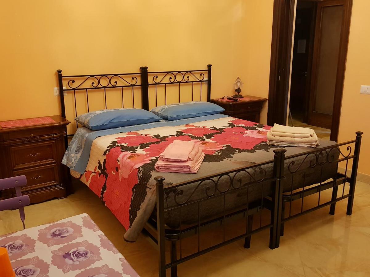 The Sun House Hotel Рим Екстериор снимка