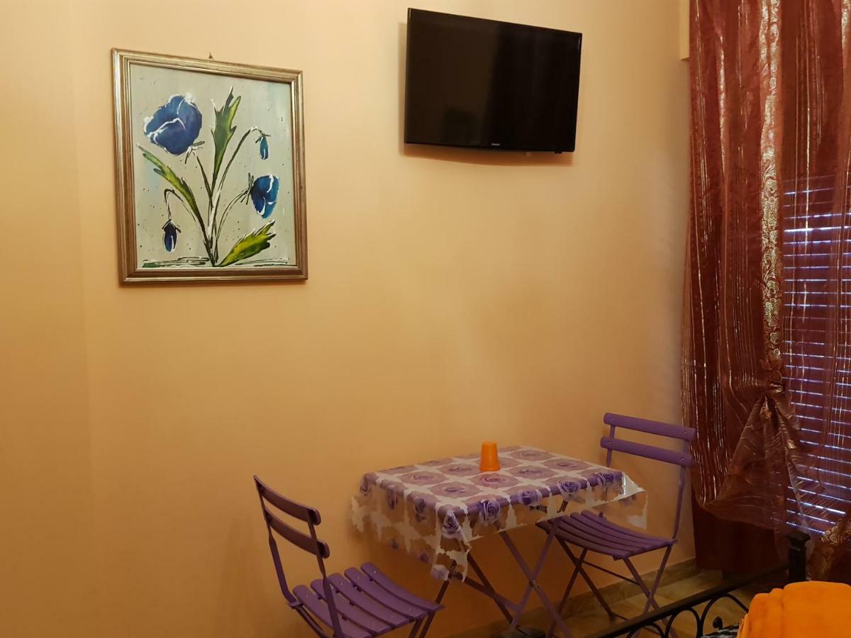 The Sun House Hotel Рим Екстериор снимка