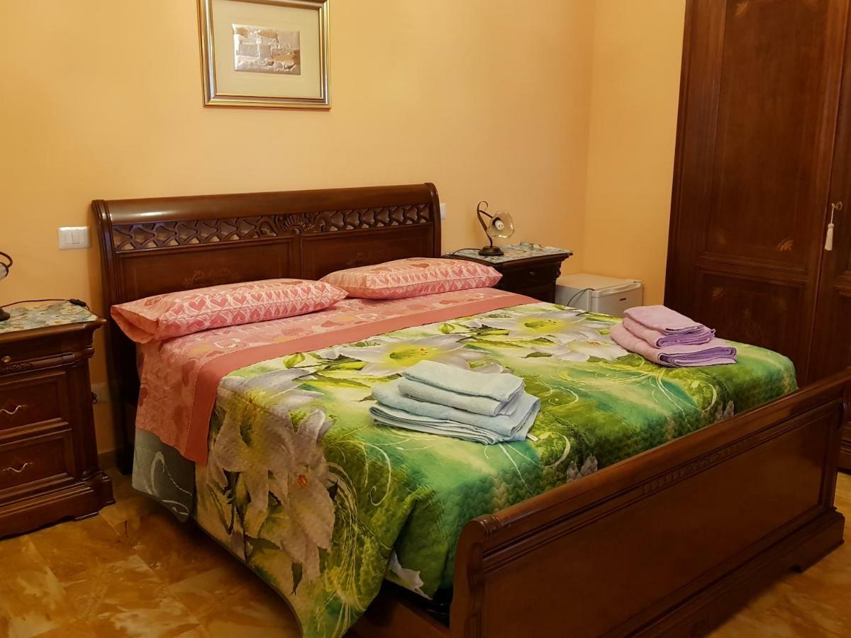 The Sun House Hotel Рим Екстериор снимка